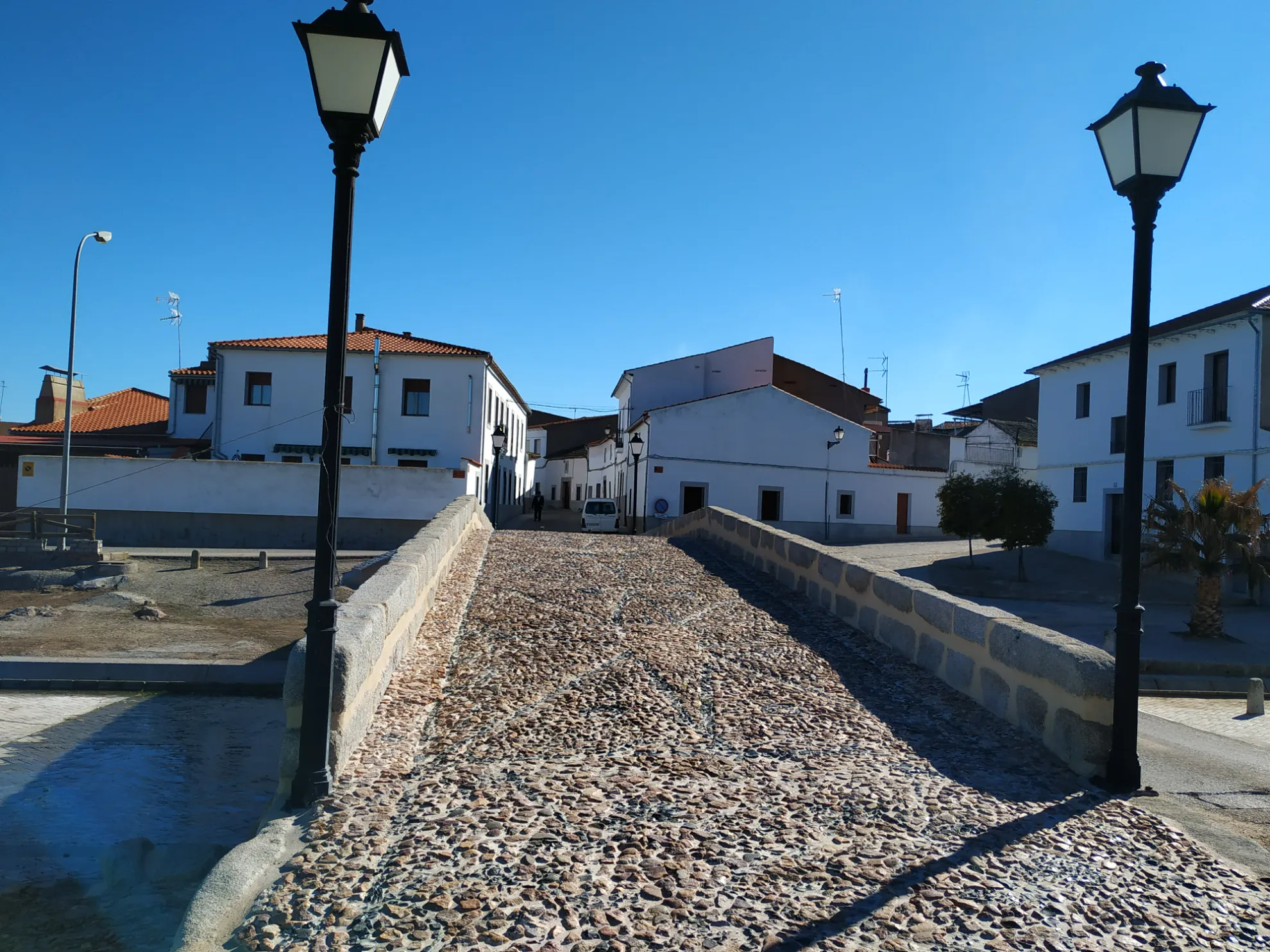 Entre villas históricas y el sabor del ibérico