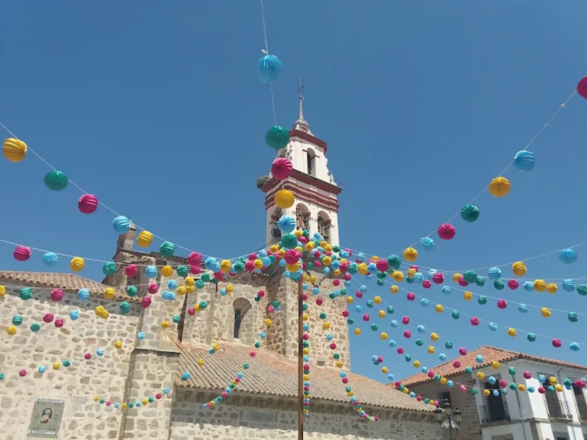 Entre villas históricas y el sabor del ibérico